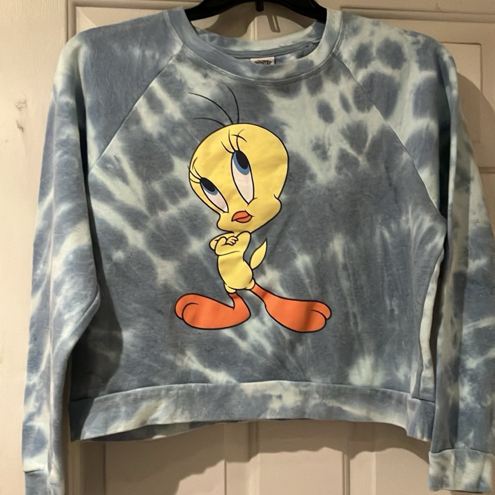 Tweety Bird sweatshirt